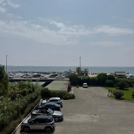 Apartmán 14473 A Mandelieu Avec Vue *